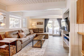 Cozy Condo Near Golf, 7 Mi to Big Sky Resort!